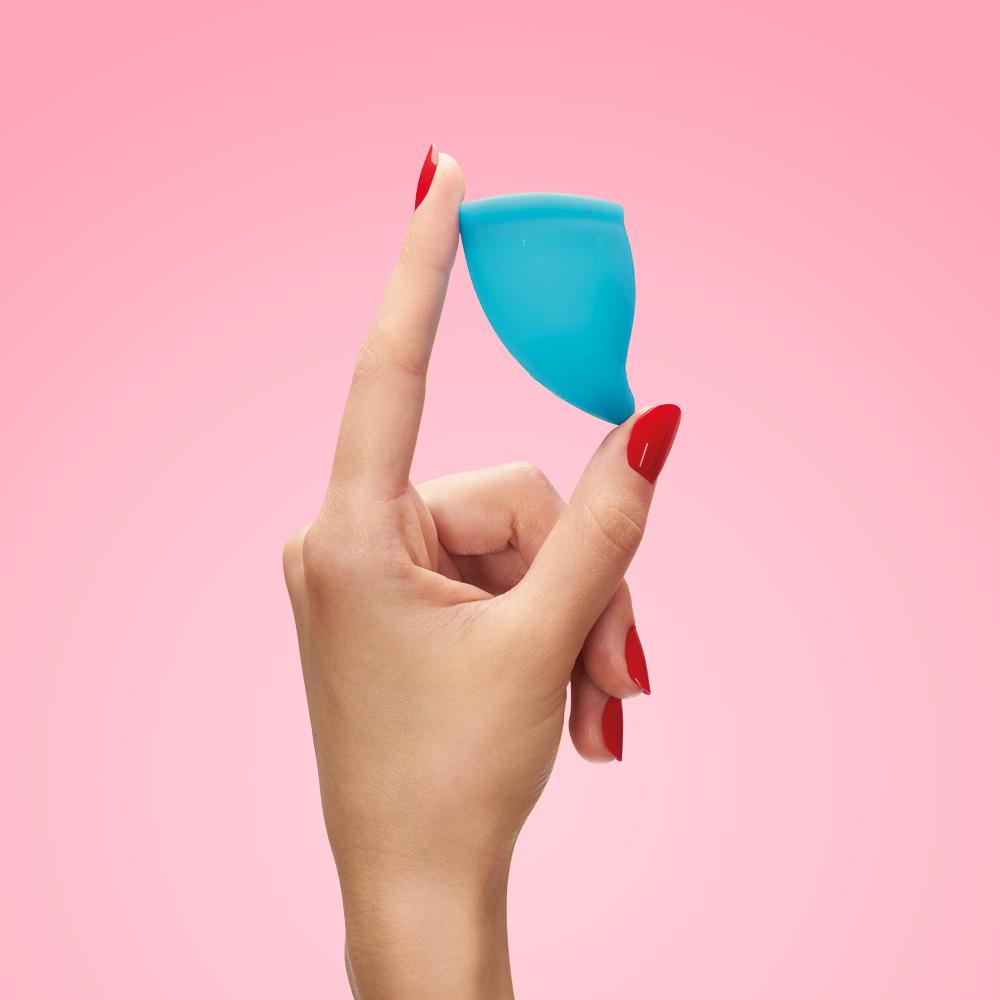 Never make a late-night tampon run again! The reusable FUN C... Fun Factory - Fun Cup A - Turquoise photo-2