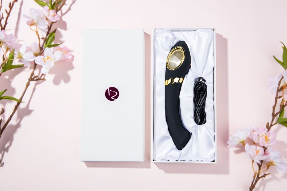 Getaway Plus 2, the latest member of Nomi Tang’s popular G-s... Nomi Tang - Getaway Plus 2 - Black photo-12