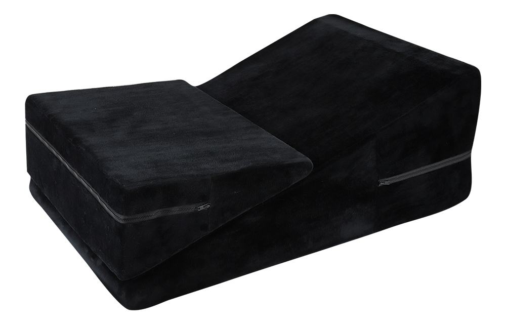 Shaped in ramp, this pillow makes every new sex position eas... MT - Sex Position Pillow Small - Black photo-3