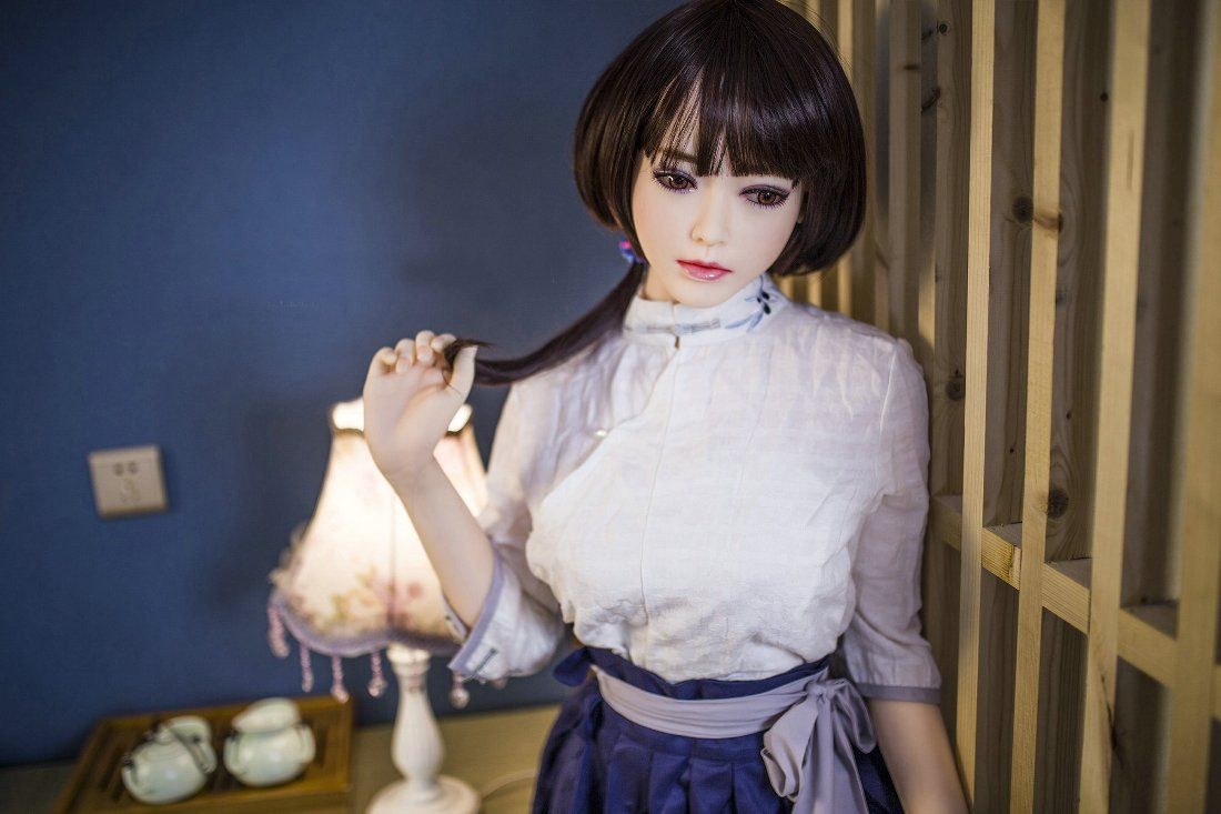 TPE Sex Dolls are produced and made with th highest quality ... Drew realistic doll - 158 cm photo-4