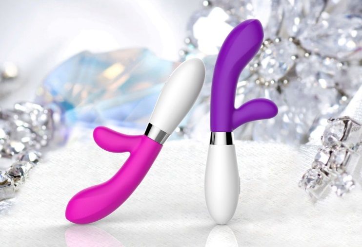 Material: ABS+SILICONE
Battery: 7# battery
Size: overall... GB - 10 Mode Dick Silicone Vibrator photo-4