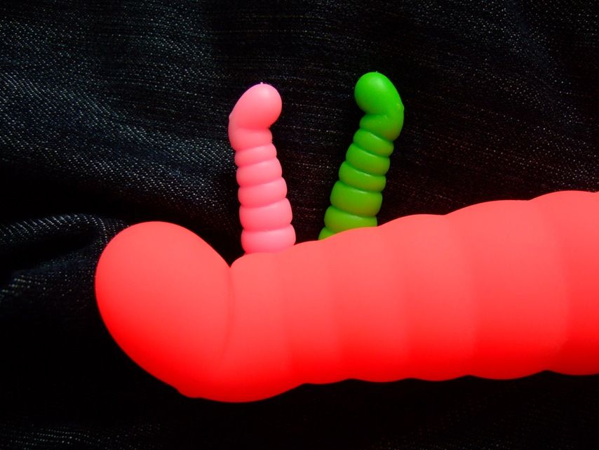 This Toy is no Joke.
With its friendly, playful appearance... Fun Factory - G5 Der Veb Patchy Paul - Candy Rose photo-8
