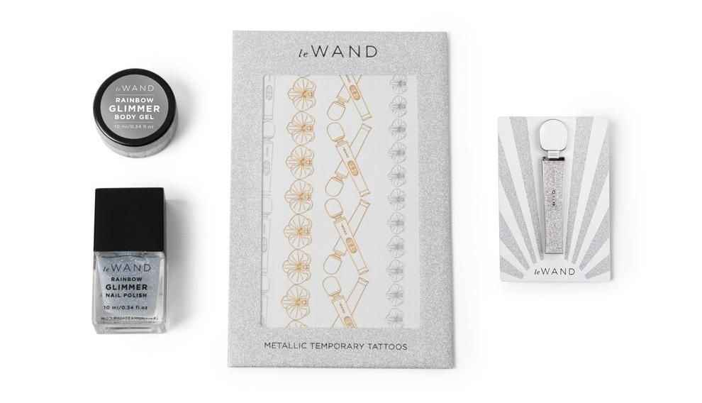 Winner of the prestigious Women’s Health FEMTECH Awards, All... Le Wand - All The Glimmers Set - White photo-10