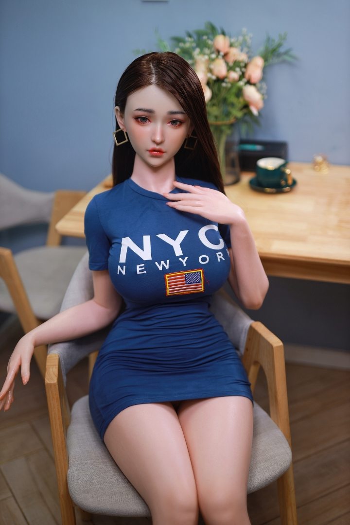 To check the sample of realistic doll visit our showroom.
... Chuang Asian Realistic Sex Doll, Large Breasts, Ultra Soft Silicone 157 cm (5’2 ft) photo-8