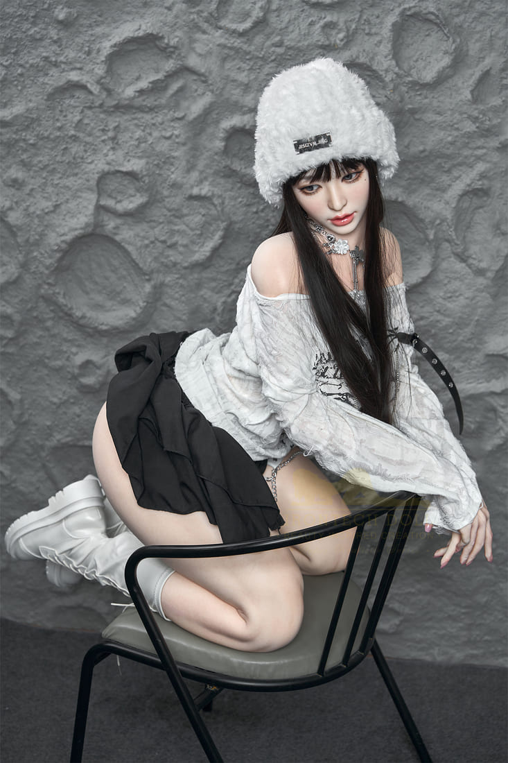 To check the sample of realistic doll visit our showroom.
... Mei Asian Ultra Realistic Sex Doll, Curvy Body, Soft Silicone 165 cm (5'4 ft) photo-4