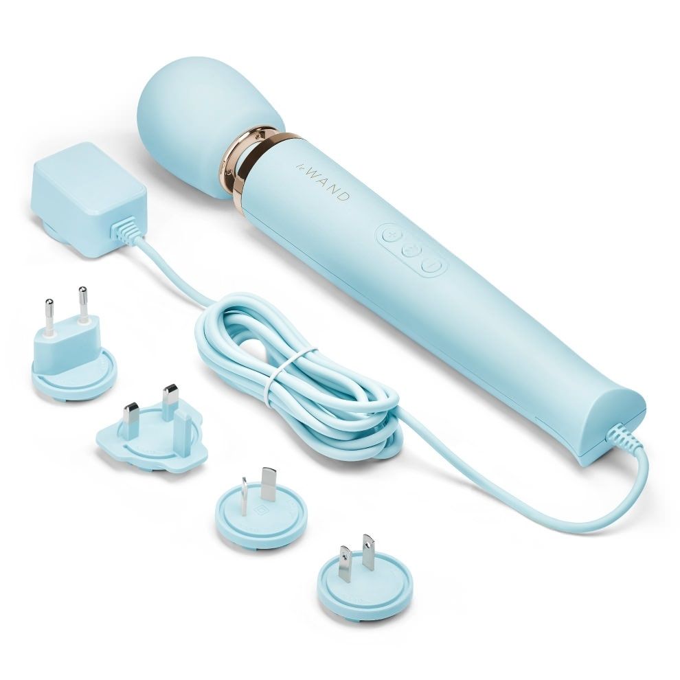 Classic makes a comeback! We took our award-winning OG wand ... Le Wand - Plug-In Sky Massager - Blue photo-8
