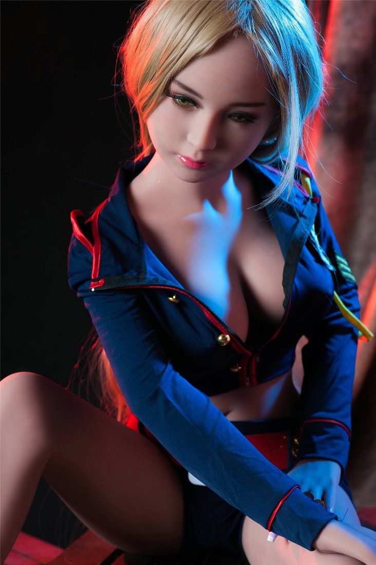 TPE Sex Dolls are produced and made with th highest quality ... Viola realistic doll - 140 cm photo-3