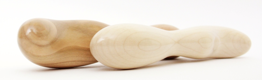 Dee Lee Doo wooden toys are made of all-natural plantation w... DeeLeeDoo - Wutu Wood Dildo - Maple photo-3