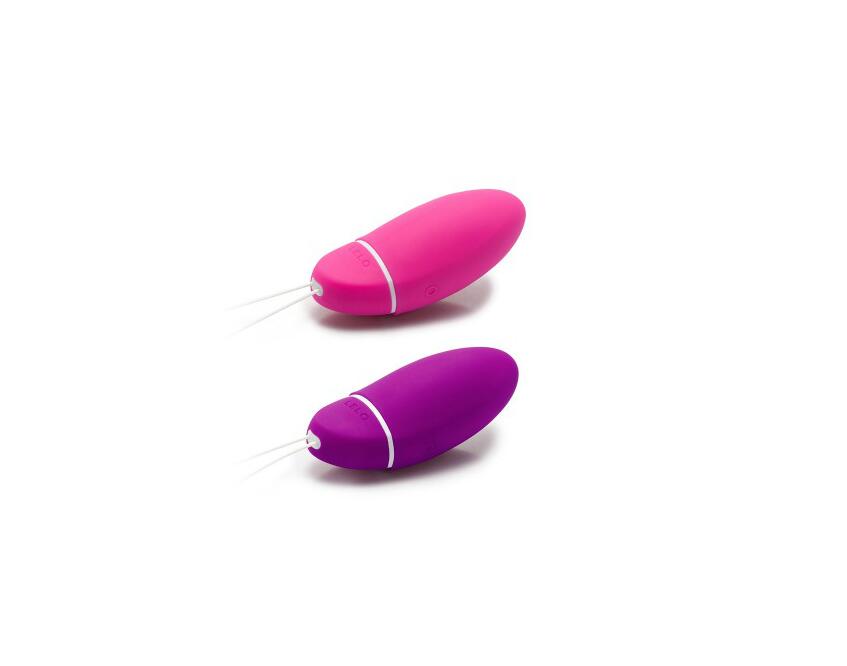 Meet the LUNA Smart Bead™, your very own personal pleasure t... Lelo - Luna Smart Bead New Pelvic Trainer - Deep Rose photo-6