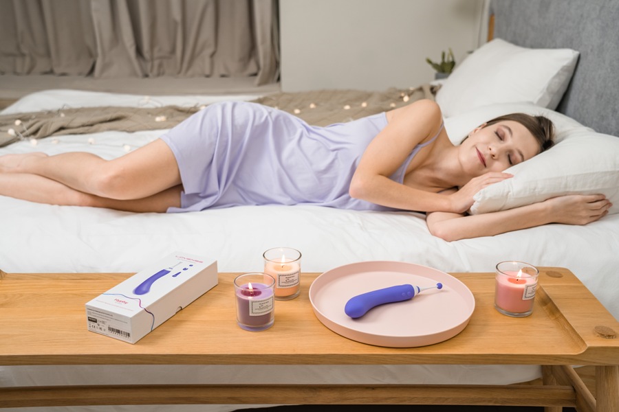 Hyphy is a dual-end high-frequency vibrator for instant orga... Lovense - Hyphy Dual-End Vibrator photo-5