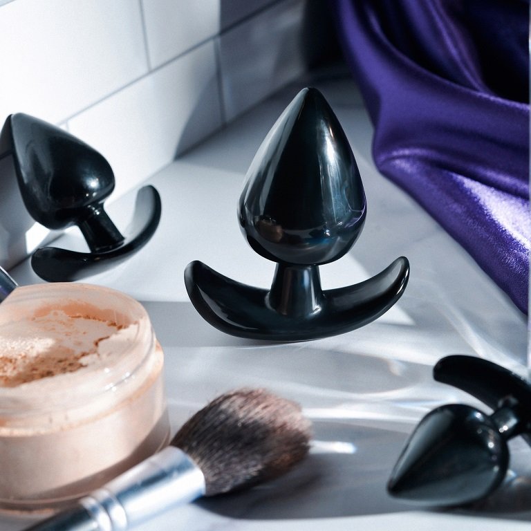 Explore your anal fantasies with the booty training kit that... Evolved - Anal Delights Set - Black photo-2