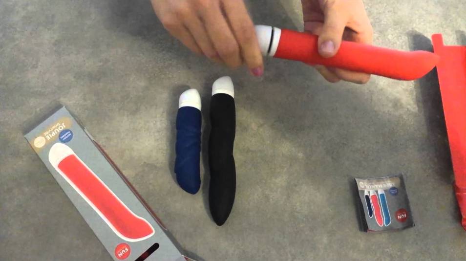 Elegant design and top quality “Made in Germany” come togeth... Fun Factory - Joupie Vibe - Red photo-15