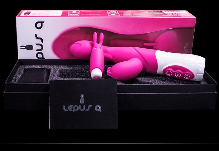 A touch controller with a touch-sensitive high-grade silicon... UTOO - Lepus Queen Rabbit - Cerise photo-2