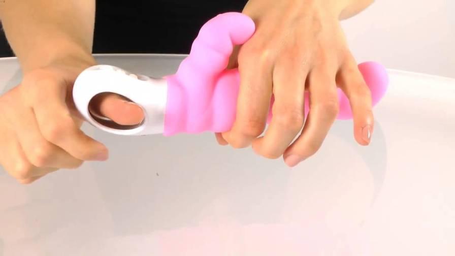 With his sweet round snub nose, Paul unerringly finds the G-... Fun Factory - Vibe Paul & Paulina G4 - Candy Rose photo-4