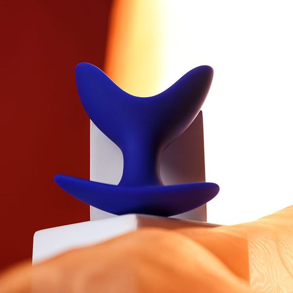 This expander plug has an exclusive design that will open up... ToDo - Bloom Expander Plug L - Blue photo-6