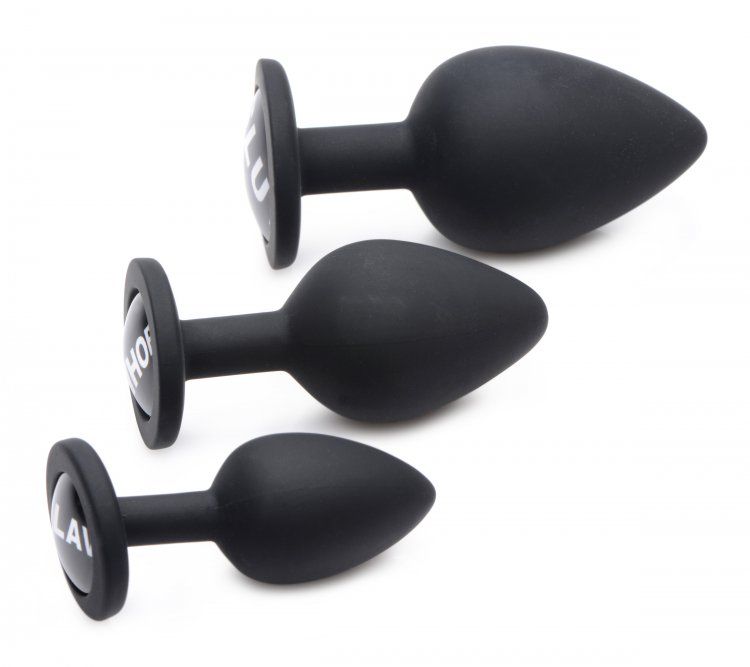 The Dirty Words Anal Plug set includes 3 different sizes of ... Master Series - Dirty Words Anal Plug Set - Black photo-3