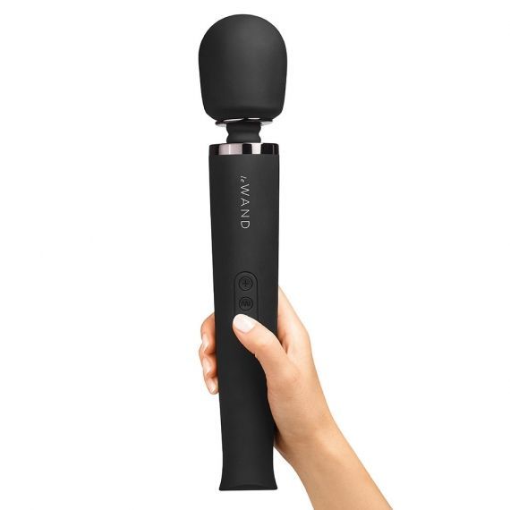 Winner of Cosmopolitan’s Sexcellence Award for “Most Powerfu... Le Wand - Matte Rechargeable - Black photo-2