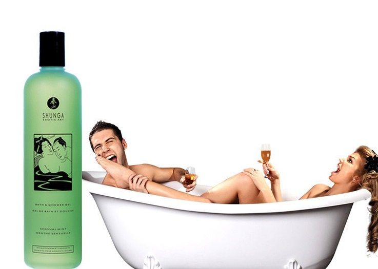 An evening of caresses in the shower or bath can only be enh... Shunga - Bath And Shower Gel 500ml - Sensual Mint photo-2