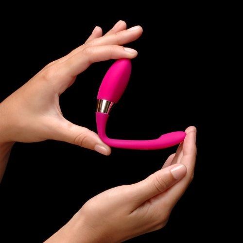 For couples who want to experience a more intimate and more ... Lelo - Noa Couples' Massager - Cerise photo-4