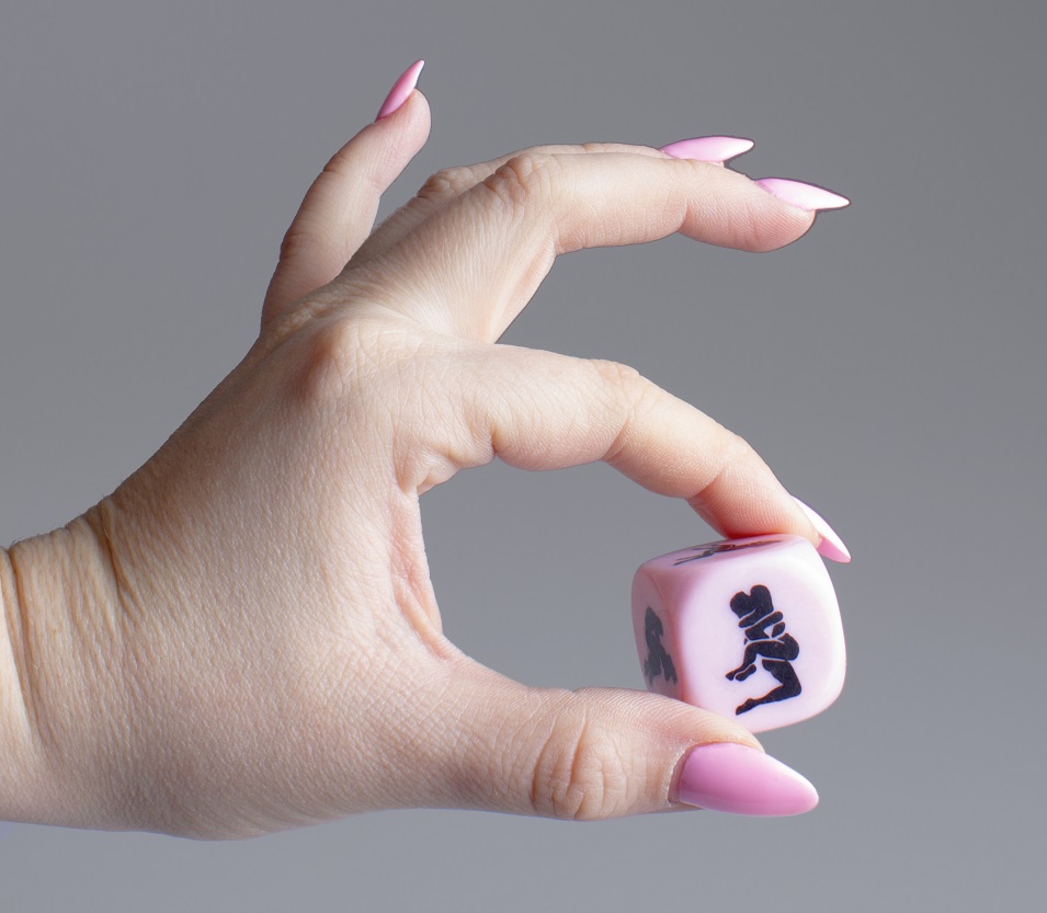 Enjoy Kamasutra positions at the right time! Roll the die an... Secret Play - Chronomasutra Play photo-2