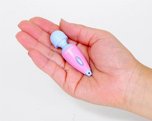 The head is made of 100% silicone and feels more comfort... A-One - Piccolo - Mona photo-2