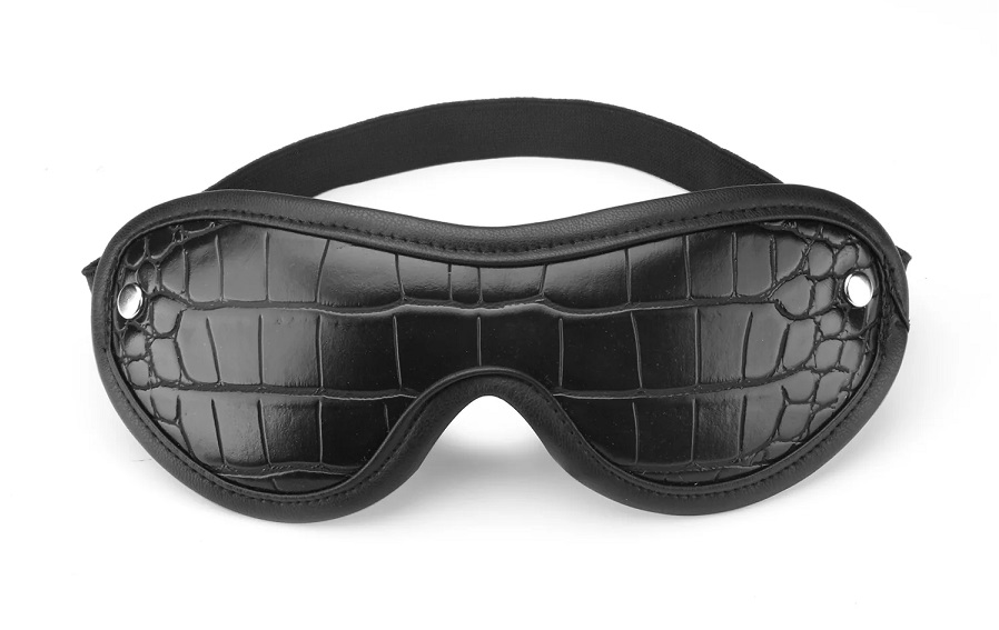 Pin your partner to the bed with this fantastic restraint ki... Liebe Seele - Temptation Restraint Kit 8pcs - Black photo-2