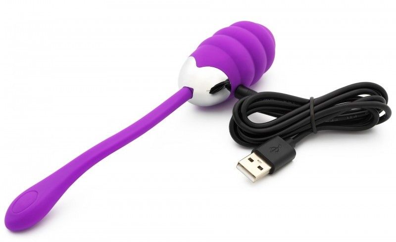 The Paradise is a sexy vibrating love egg from the SeXential... ToyJoy - Paradise Egg - Purple photo-3