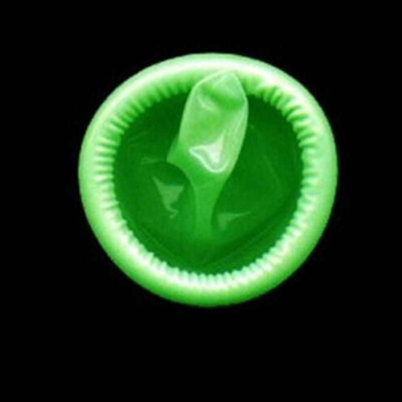Global Protection - Night Light Glow in the Dark 3's Condom photo-3
