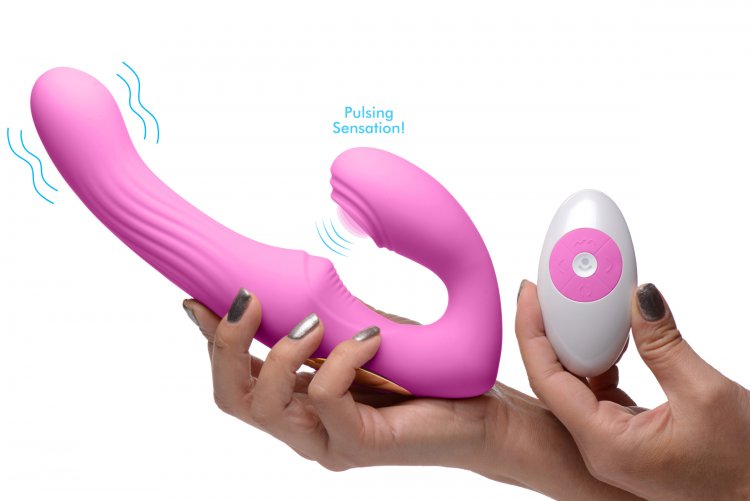 Indulge in incredible G-spot pulsing pleasure when you equip... Strap U - 15X U-Pulse Strapless Strap-on - Pink photo-3