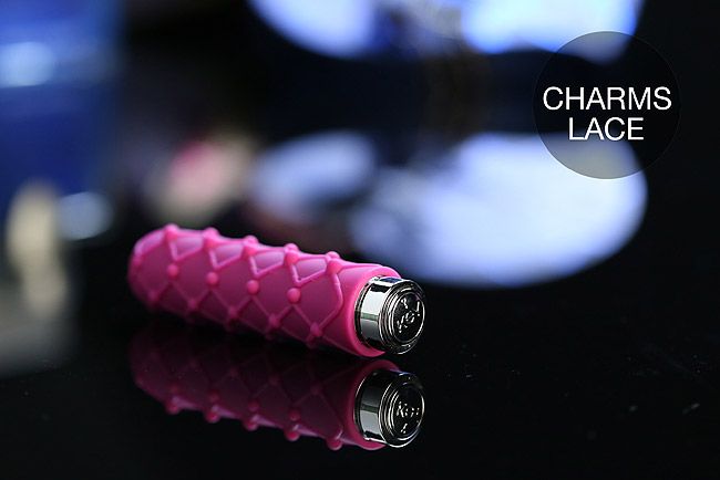 Designed for the perfect discretion no matter where you trav... Key - Charms Lace Vibe – Pink photo-6