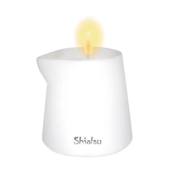 Massage candle with sensual fragrance. The melted candle wax... Shiatsu - Massage Candle Patchouli 130g photo-2