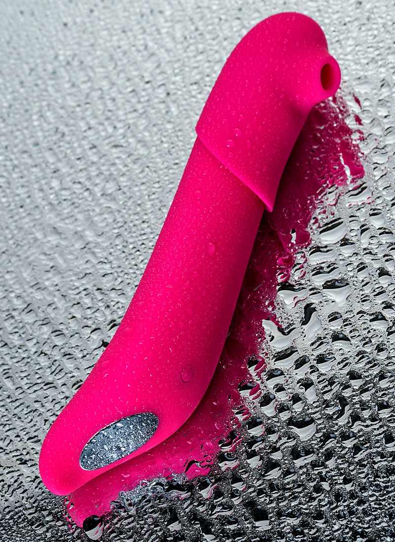 Perfect vibe for G-spot and clitoral stimulation
Pulsating ... JOS - Oscar Knocking & Sucking Stimulator - Pink photo-6