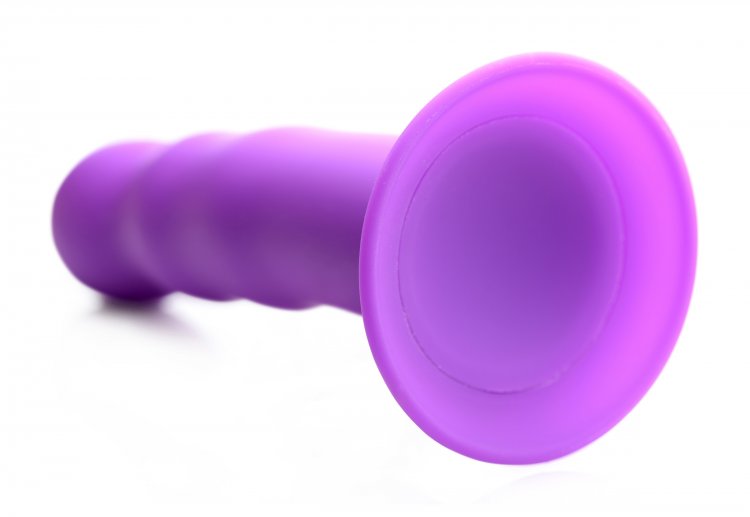 This squiggly, squeezable dildo will become your ultimate sh... Squeeze-It - Wavy Dildo - Purple photo-4