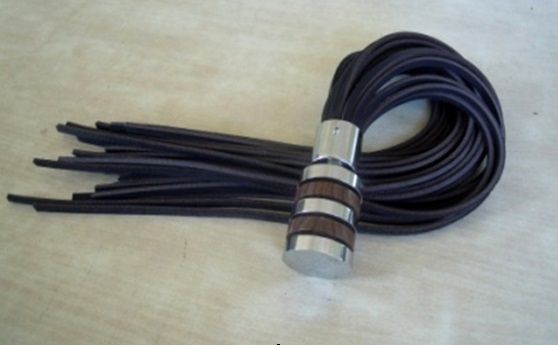 Zorbo - Designer Regular Handle With Saddle Leather Flogger 2 photo