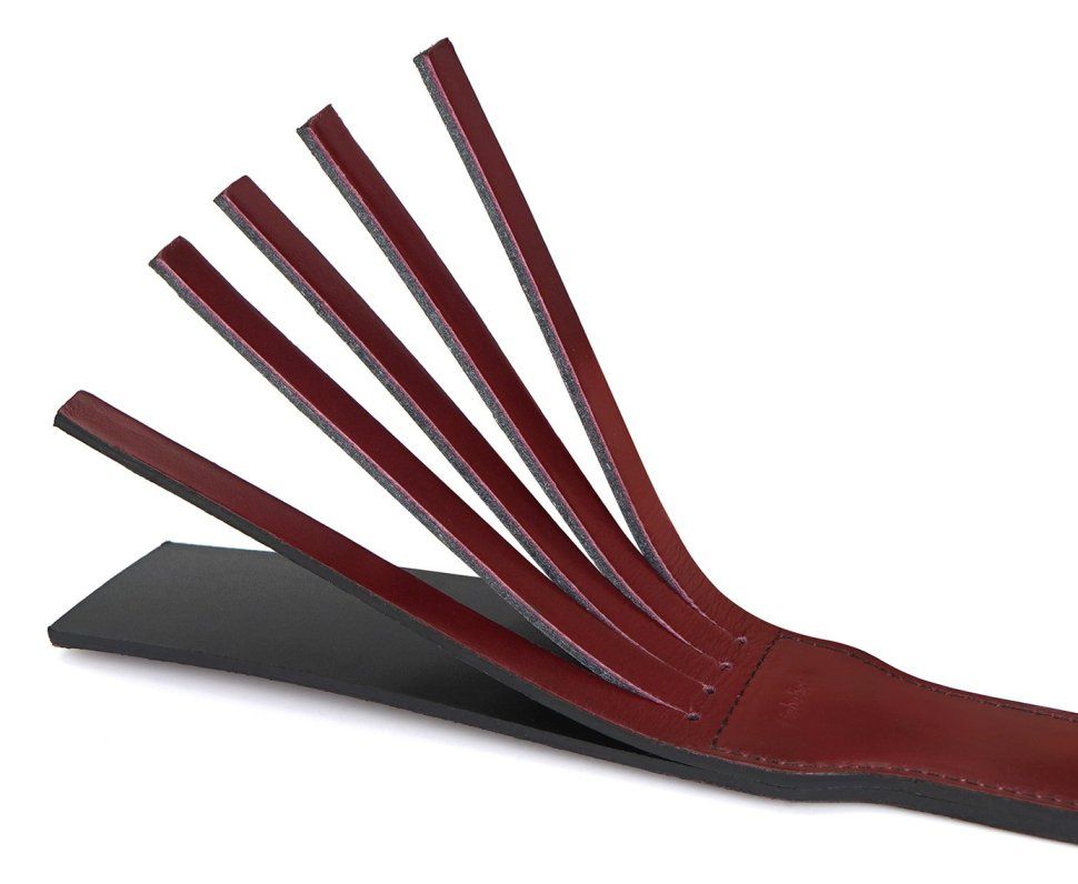 Explore 2 different kinds of pleasure using the dual-sided s... Liebe Seele - Leather Split Paddle - Wine Red photo-2