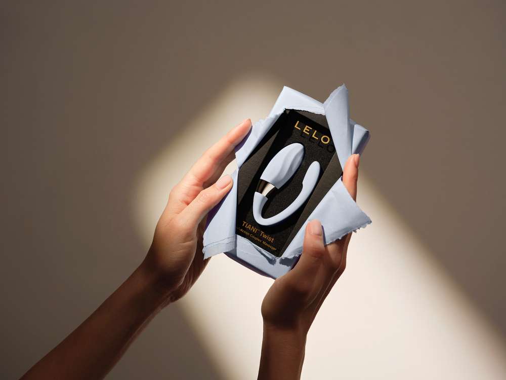 Lelo - Tiani Twist 可APP控双动式情侣按摩器 - 珊瑚绿色 照片-11