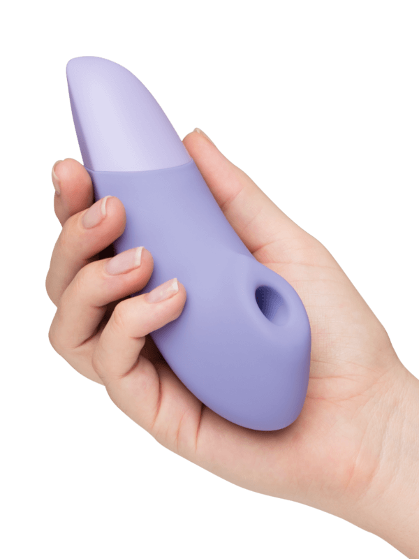 介绍
Womanizer Enhance 是首款集合 We-Vibe 震动 和 Pleasure Air 技术 的阴... Womanizer - 增强版Pleasure Air & 深层震动 阴蒂刺激器 - 紫色 照片-2