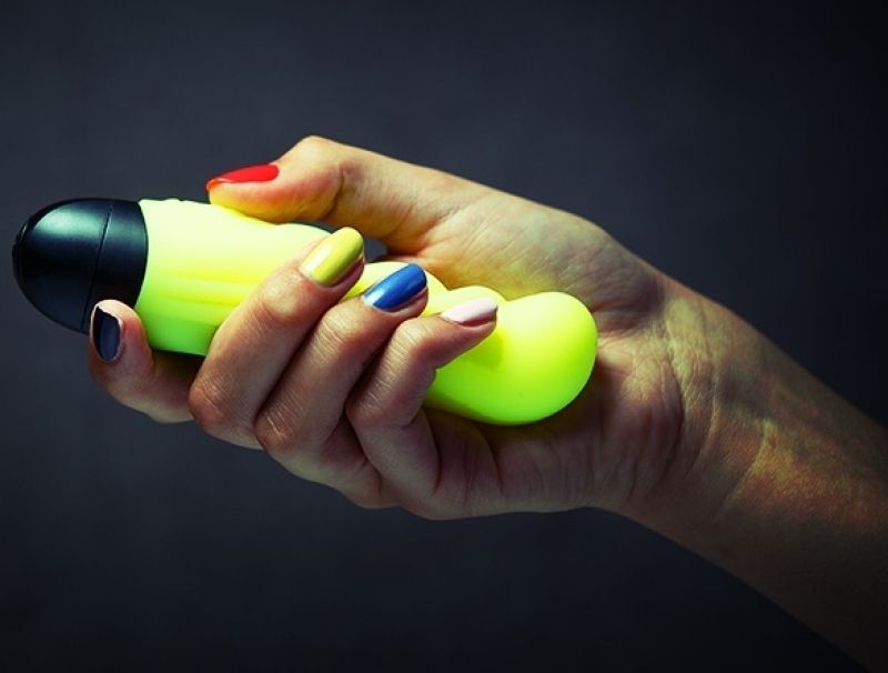 Seriously gorgeous, high-quality smooth silicone multispeed ... Fun Factory - Vibe Meany - Neon Yellow photo-4