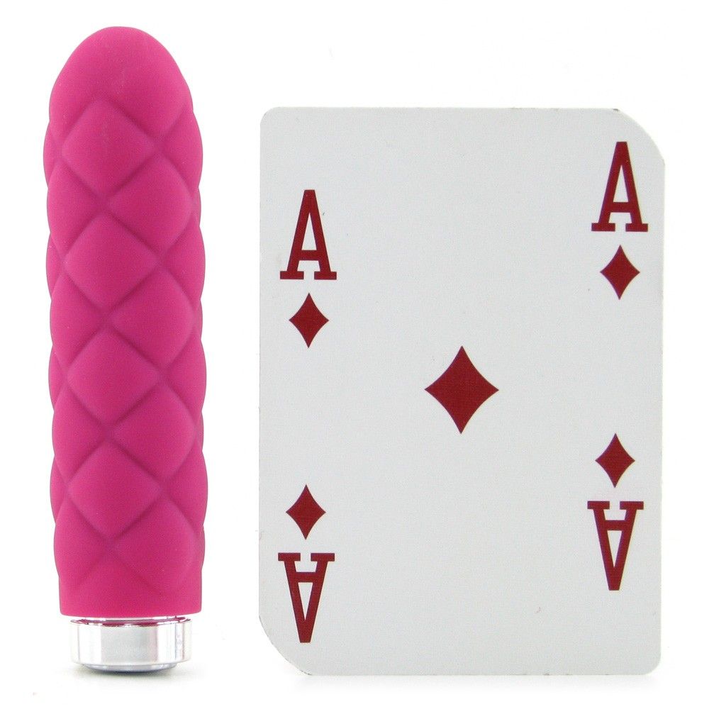 Designed for the perfect discretion no matter where you trav... Key - Charms Plush Vibe – Pink photo-4