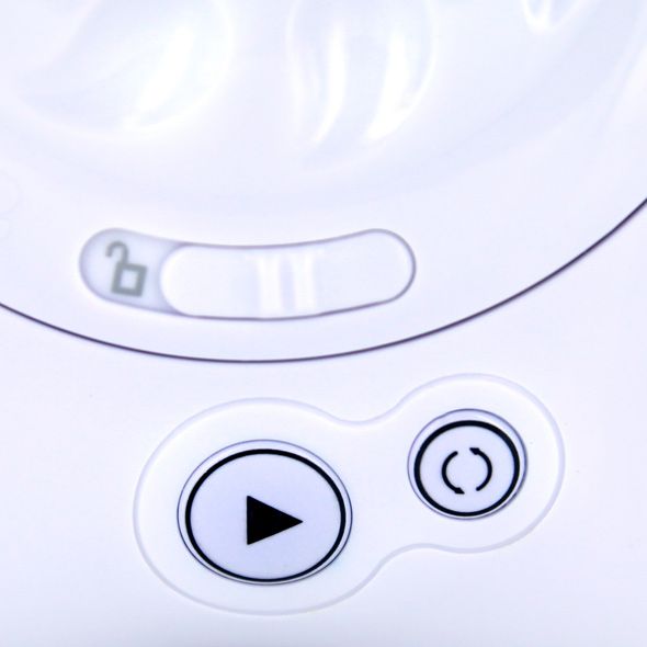 The world's best oral sex simulator for women just got e... Sqweel - Sqweel 2 Vibrator - White photo-5