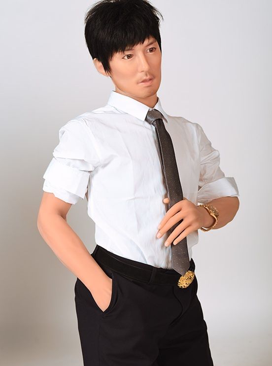 Herman 成熟薄肌性感运动型男 性感翘臀超柔软TPE仿真性爱娃娃 170 cm  照片