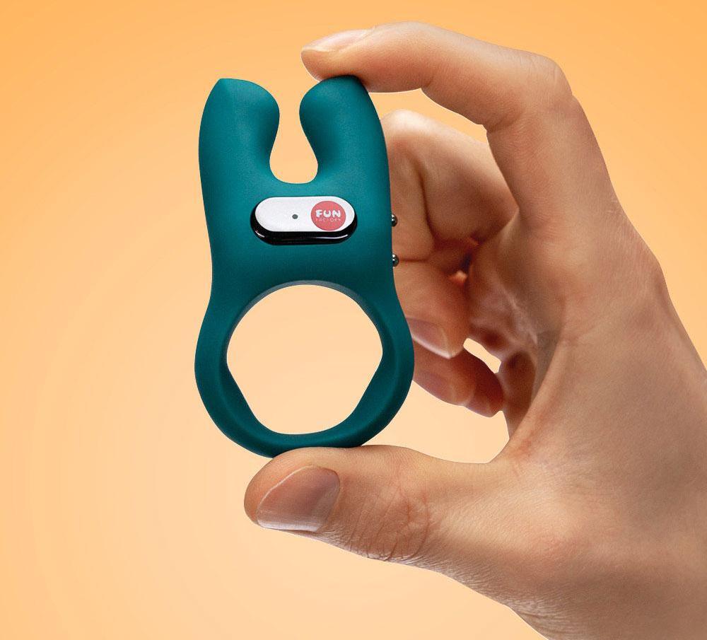 Did you know that only 18% of women orgasm from penetration ... Fun Factory - Nos Vibro Ring - Blue photo-5