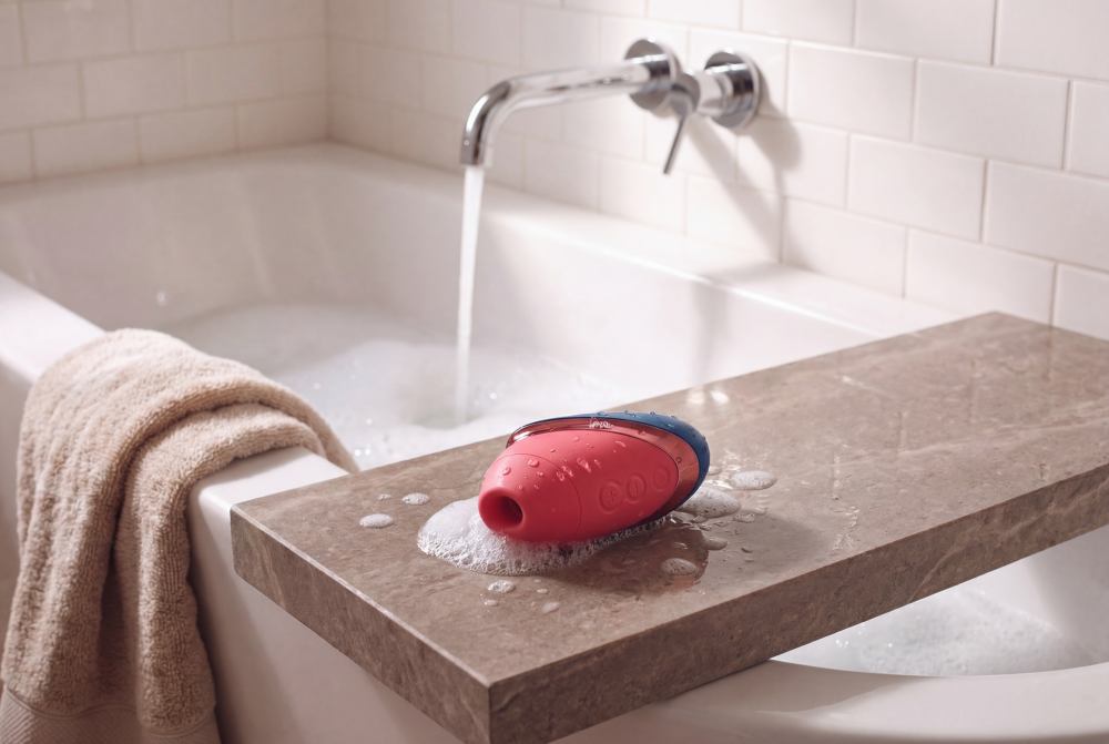 Womanizer - Next Liberty 3D Pleasure Air Stimulator - Blue/Red photo-7