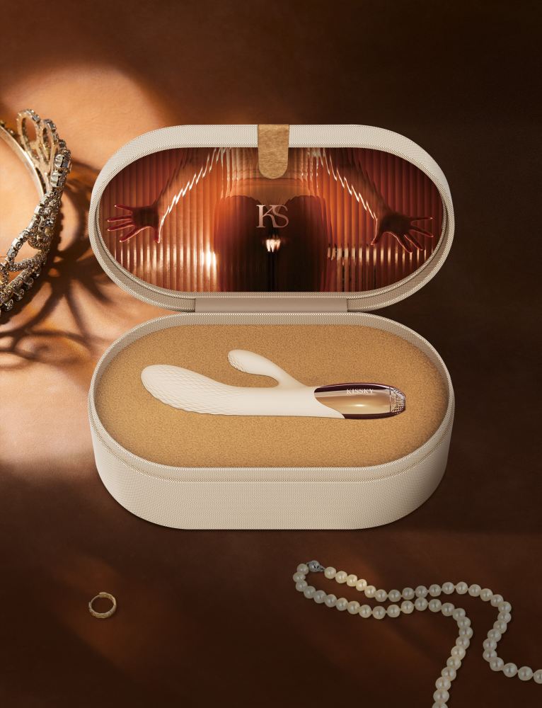 Kissky - Crave Venus Rabbit Vibrator - Nude photo-6