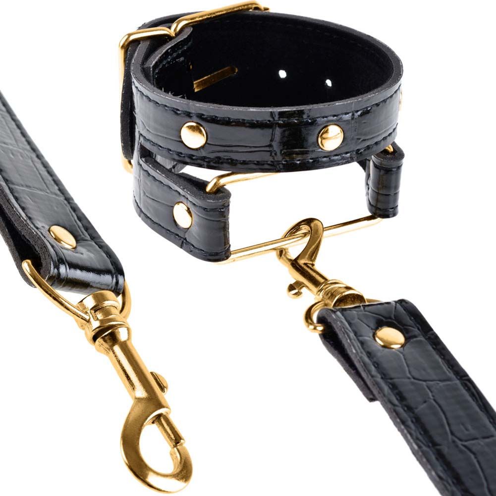 This easy-to-use hogtie kit includes heavy-duty adjustable w... Fetish Fantasy - Fantasy Hogtie - Black photo-3