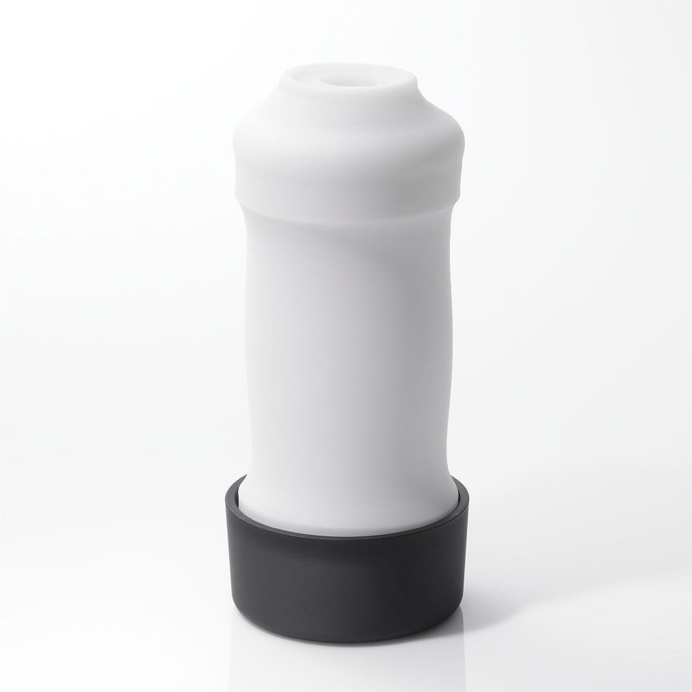 Gently stacked triangular protrusions form its structure. Wi... Tenga - 3D Pile Techno Masturbator photo-4