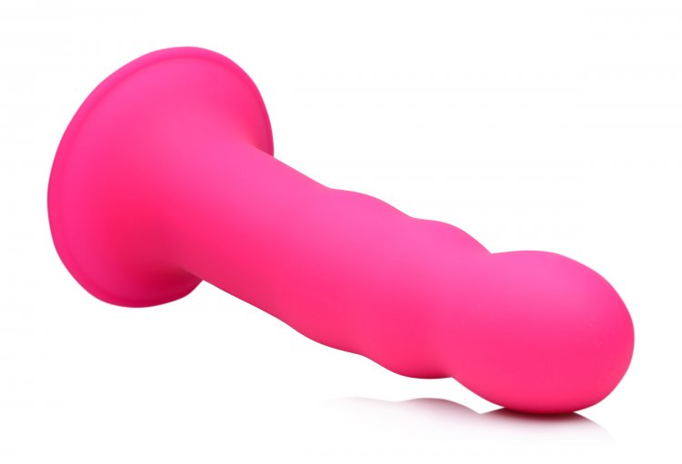 This squiggly, squeezable dildo will become your ultimate sh... Squeeze-It - Wavy Dildo - Pink photo-4