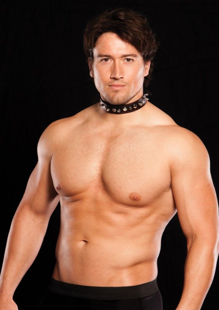 This spiked collar is not for the faint of heart. Black with... Allure - Spiked Collar - Black photo-2