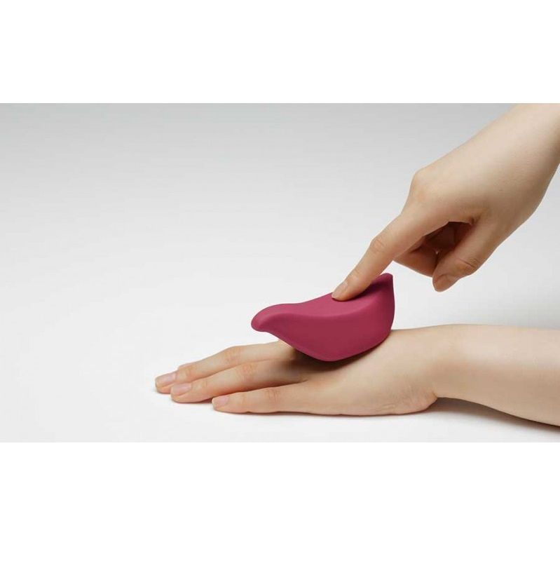 Redefining pleasure for women with is the Iroha Tori Vibrato... Iroha Plus - Ringotori Massager photo-2