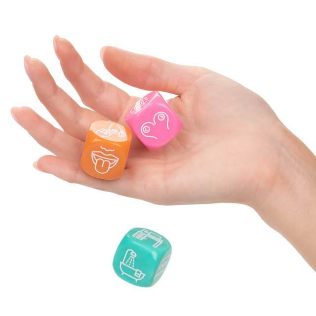 Let the good times roll and you’ll always get lucky with the... CEN - Roll With It Dice Game photo-2